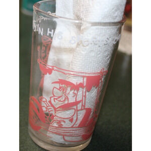 Flintstones Juice Glass 1962 Fred In His Sports Car Fred Bottom Hanna Barbera